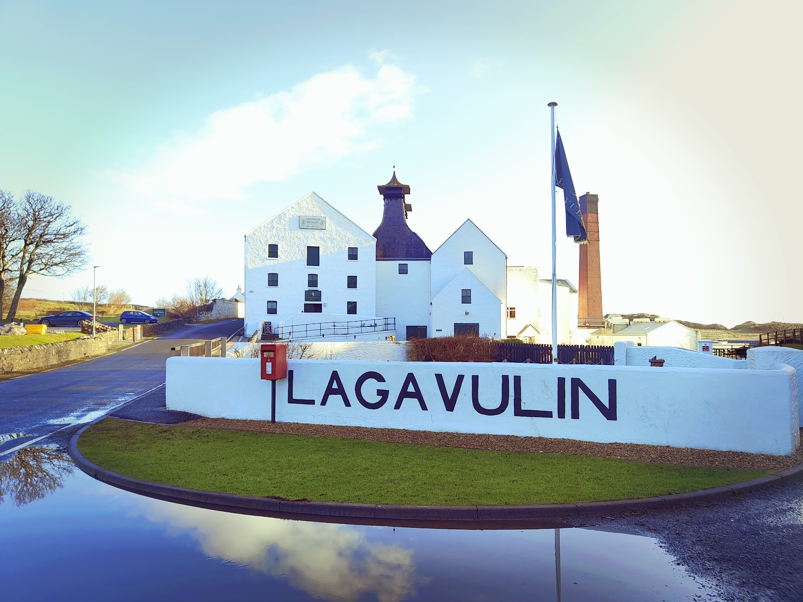 Lagavulin Distillery photo 1