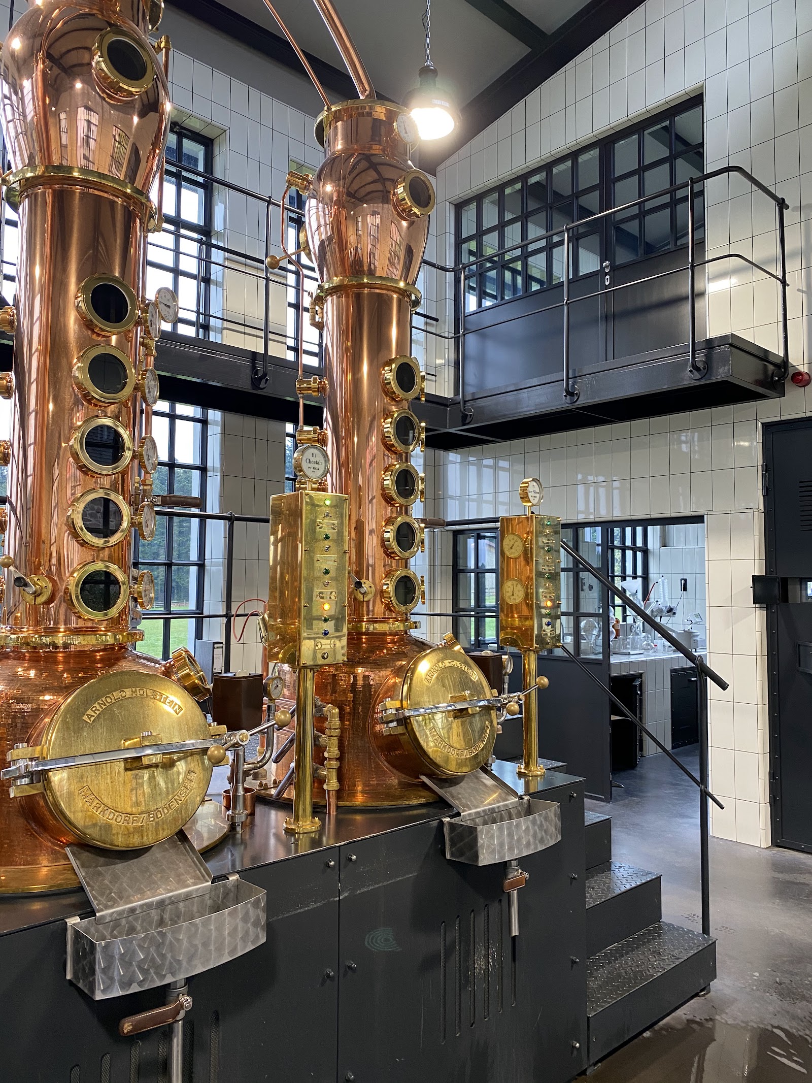 Monkey 47 (Black Forest Distillers) photo 1