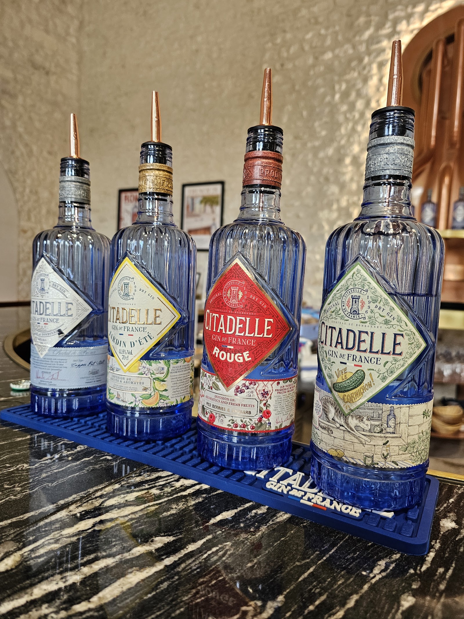 Citadelle Gin photo 3
