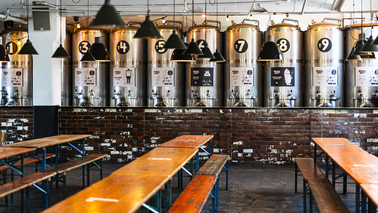 Howling Hops Brewery and Tank Bar photo 1