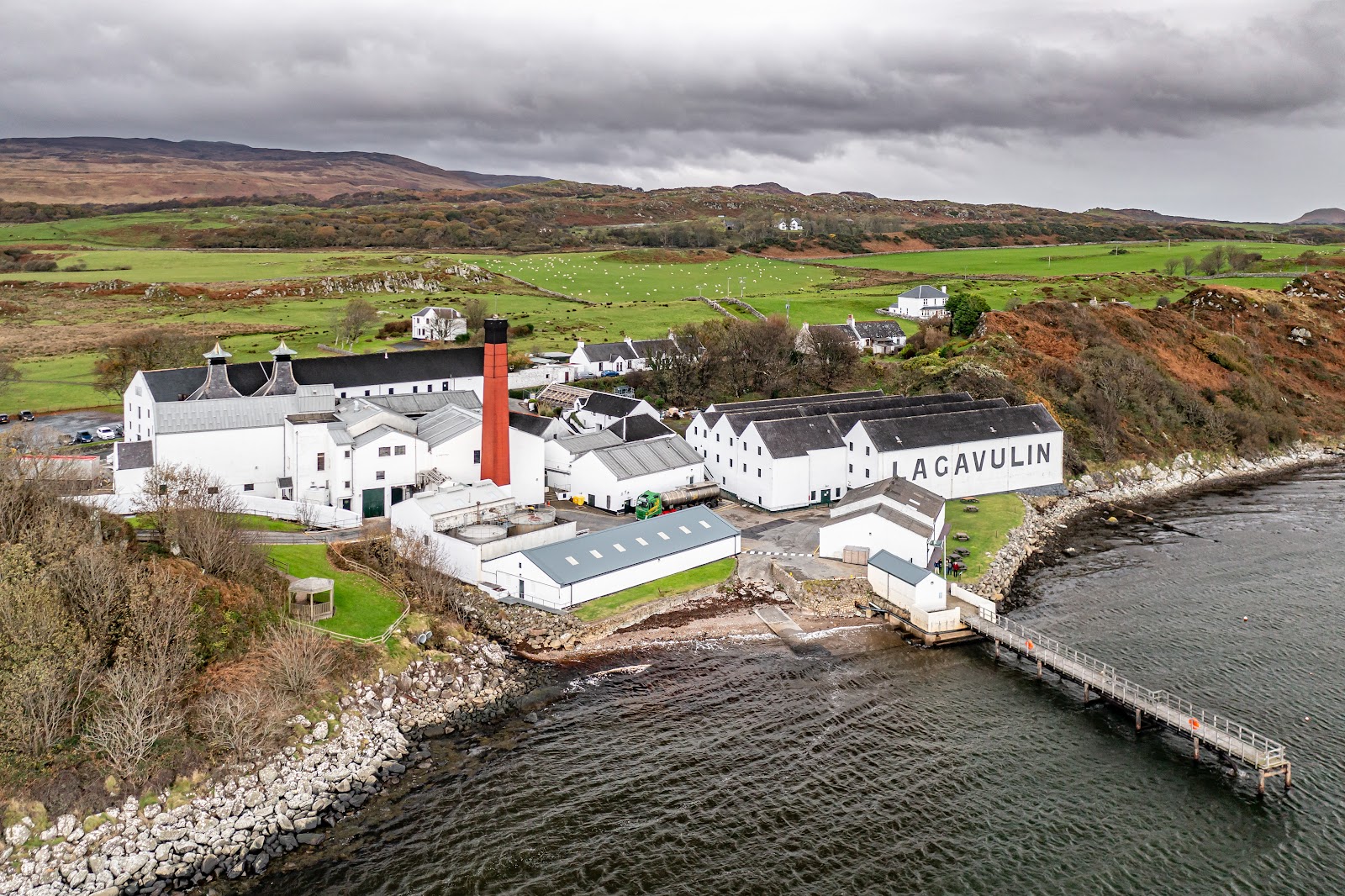 Lagavulin Distillery photo 2