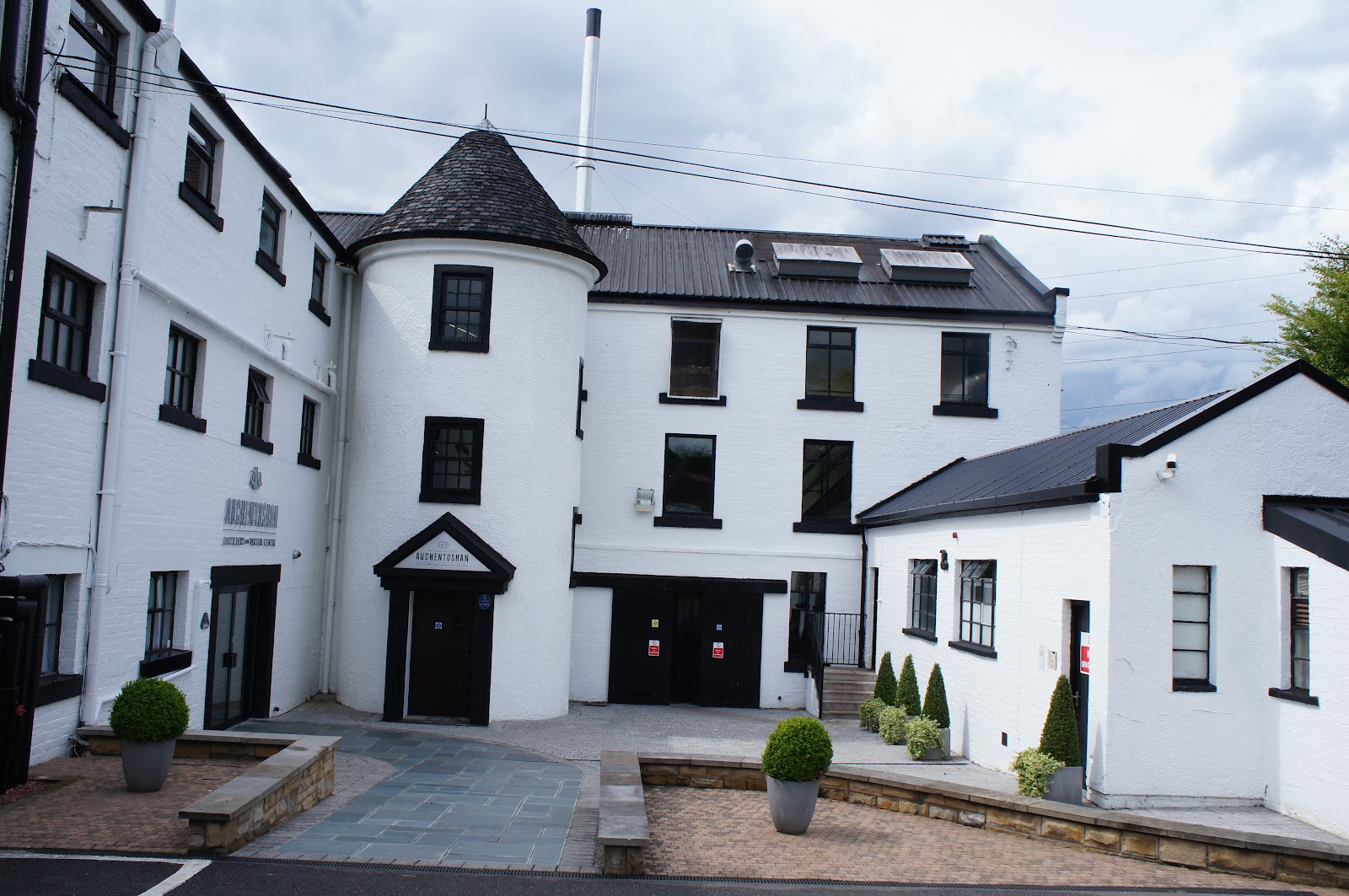 Auchentoshan Distillery photo 1
