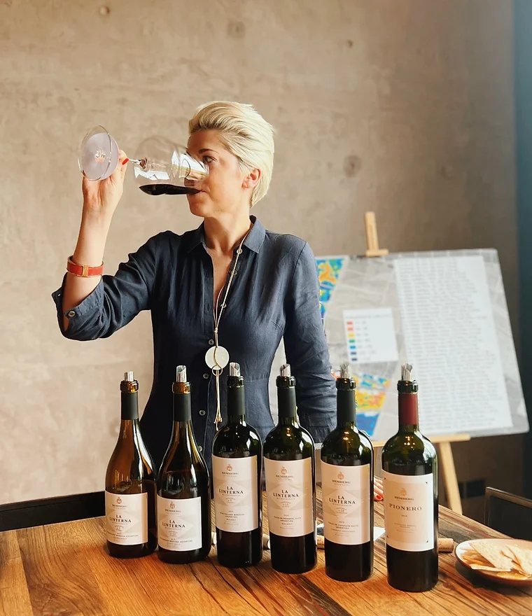 Elizabeth & Wine | Corporate Wine Tasting Events & English Vineyard Visits photo 2