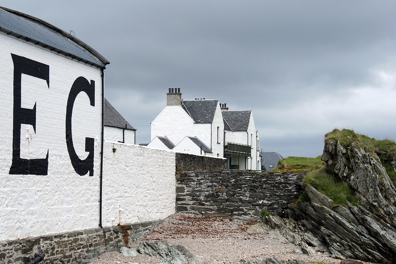 Ardbeg Distillery photo 3