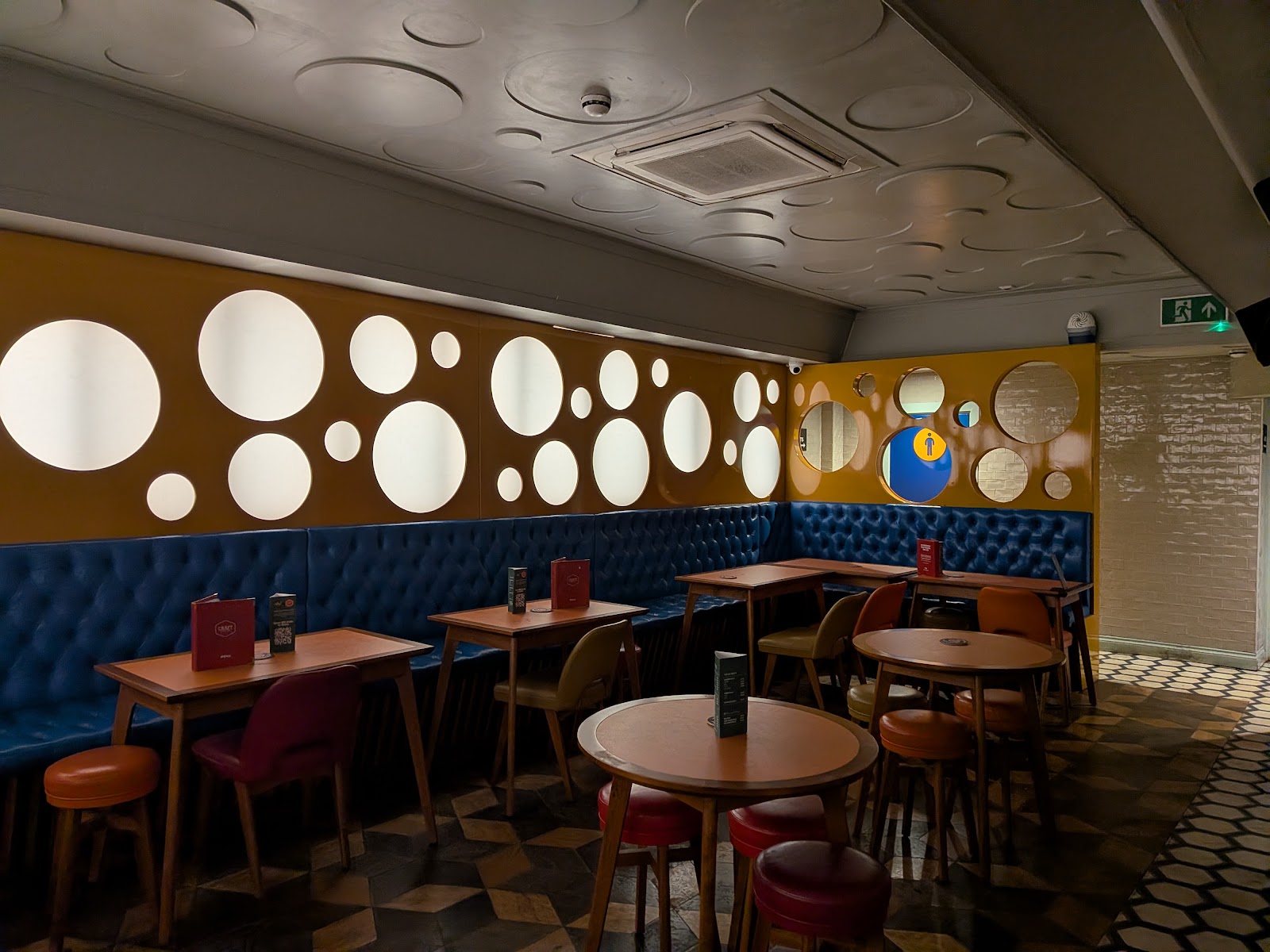 The Craft Beer Co. Covent Garden photo 3